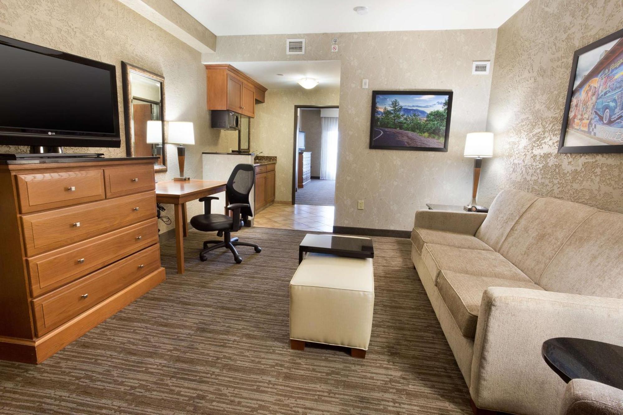 Drury Inn & Suites Flagstaff Exterior foto